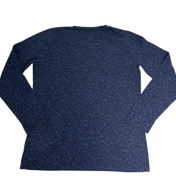 Amazon Essentials Women’s Leopard Print Sweater - Size M - Picture 2 of 8